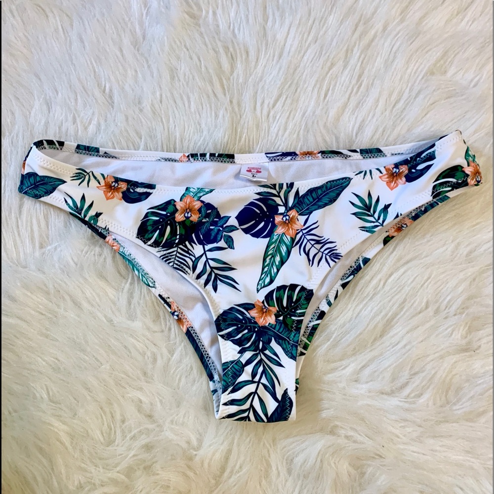 Bikini bottoms
